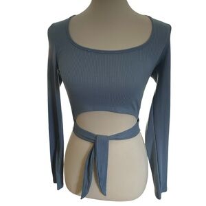 TIMING Gray Long Sleeve Cut-Out Crop Top Size Medium